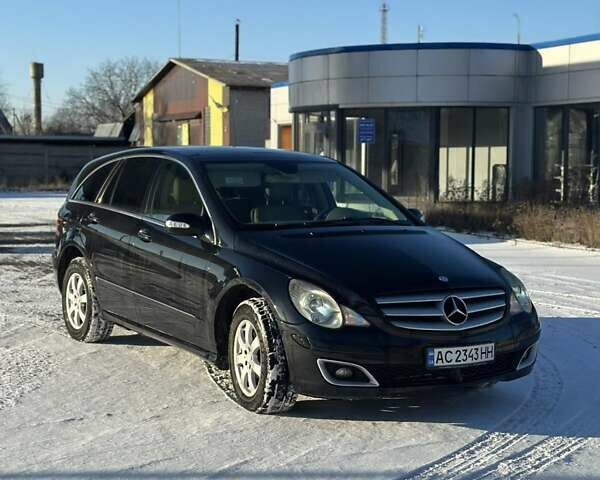 Чорний Мерседес Р-Клас, об'ємом двигуна 3 л та пробігом 424 тис. км за 8150 $, фото 2 на Automoto.ua