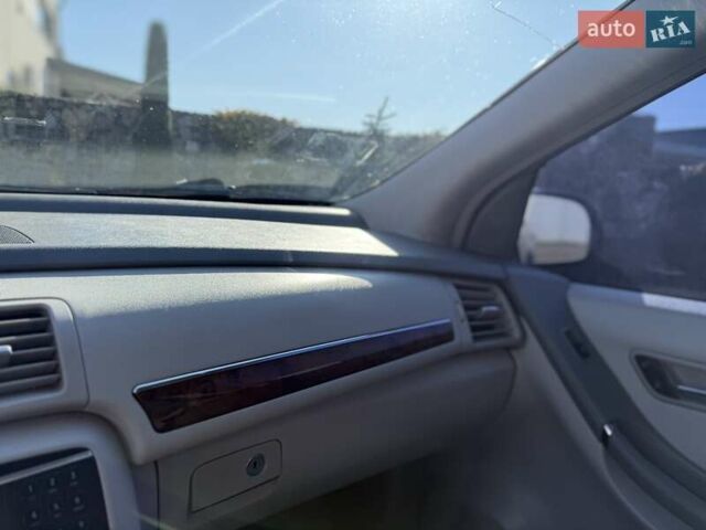 Черный Мерседес Р-Класс, объемом двигателя 5 л и пробегом 191 тыс. км за 8500 $, фото 17 на Automoto.ua