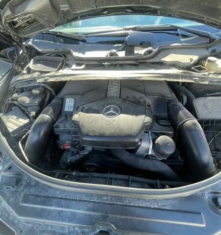 Чорний Мерседес Р-Клас, об'ємом двигуна 5 л та пробігом 190 тис. км за 7999 $, фото 23 на Automoto.ua