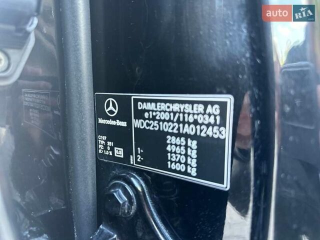 Чорний Мерседес Р-Клас, об'ємом двигуна 3 л та пробігом 424 тис. км за 8150 $, фото 31 на Automoto.ua