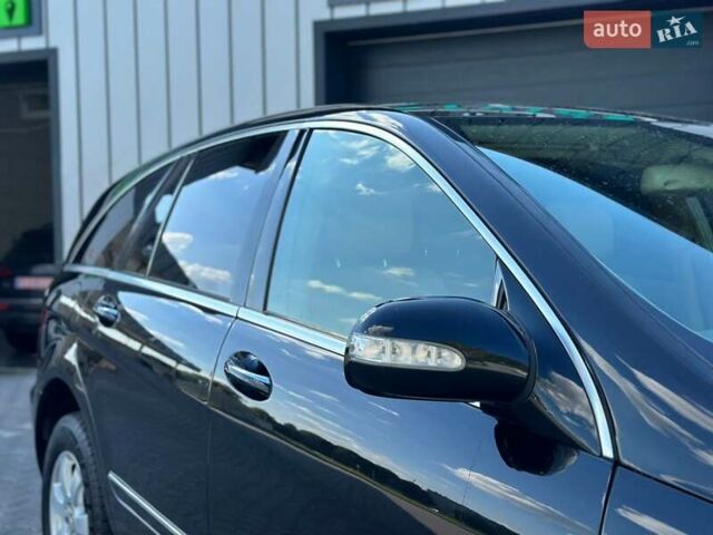 Черный Мерседес Р-Класс, объемом двигателя 2.99 л и пробегом 423 тыс. км за 8400 $, фото 11 на Automoto.ua