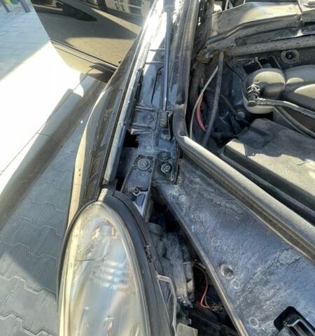 Чорний Мерседес Р-Клас, об'ємом двигуна 5 л та пробігом 190 тис. км за 7999 $, фото 24 на Automoto.ua