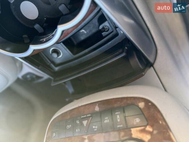 Черный Мерседес Р-Класс, объемом двигателя 5 л и пробегом 191 тыс. км за 8500 $, фото 28 на Automoto.ua