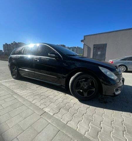 Чорний Мерседес Р-Клас, об'ємом двигуна 5 л та пробігом 190 тис. км за 7999 $, фото 4 на Automoto.ua