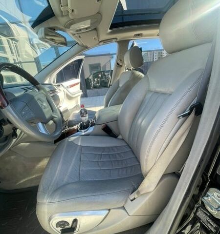 Чорний Мерседес Р-Клас, об'ємом двигуна 5 л та пробігом 190 тис. км за 7999 $, фото 15 на Automoto.ua