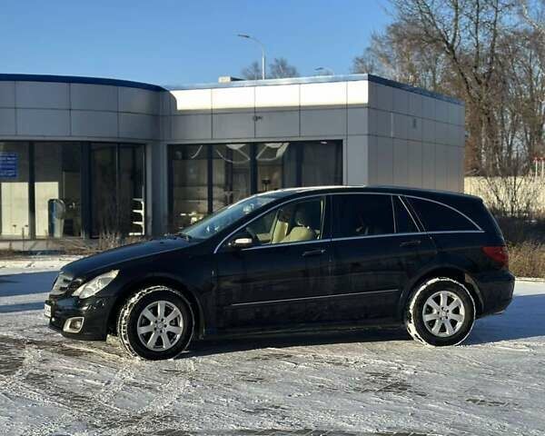 Чорний Мерседес Р-Клас, об'ємом двигуна 3 л та пробігом 424 тис. км за 8150 $, фото 8 на Automoto.ua