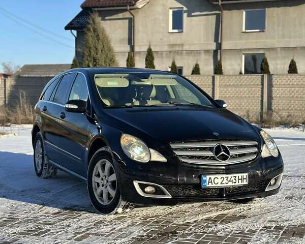 Чорний Мерседес Р-Клас, об'ємом двигуна 3 л та пробігом 424 тис. км за 8150 $, фото 1 на Automoto.ua