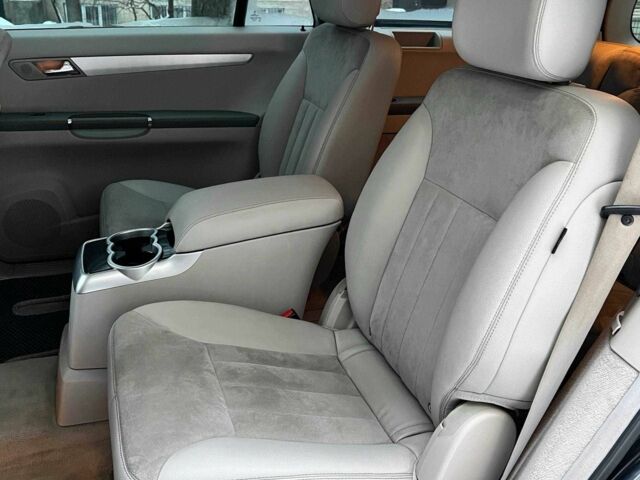 Черный Мерседес Р-Класс, объемом двигателя 3.2 л и пробегом 330 тыс. км за 6023 $, фото 8 на Automoto.ua