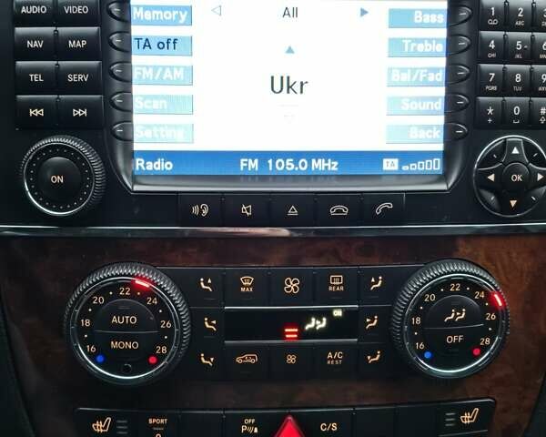 Черный Мерседес Р-Класс, объемом двигателя 3 л и пробегом 205 тыс. км за 7900 $, фото 29 на Automoto.ua