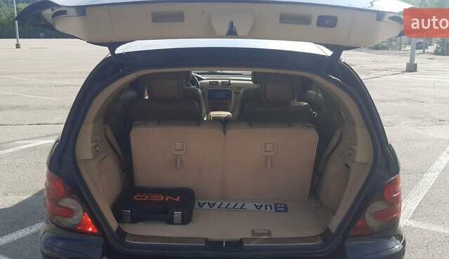 Чорний Мерседес Р-Клас, об'ємом двигуна 2.99 л та пробігом 420 тис. км за 8800 $, фото 1 на Automoto.ua