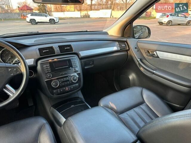 Чорний Мерседес Р-Клас, об'ємом двигуна 3.5 л та пробігом 270 тис. км за 6900 $, фото 24 на Automoto.ua