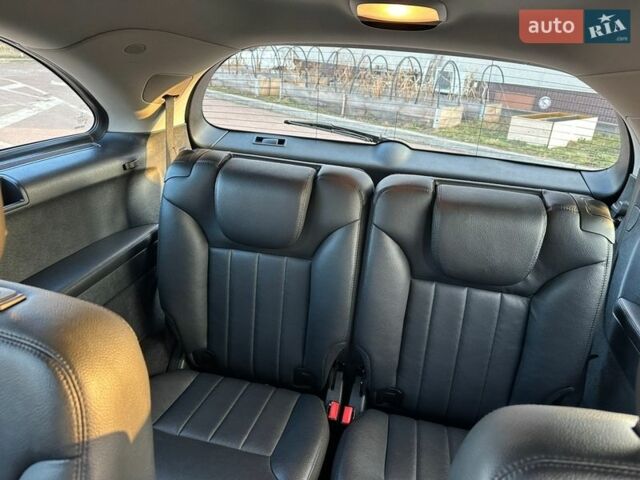 Черный Мерседес Р-Класс, объемом двигателя 3.5 л и пробегом 270 тыс. км за 6300 $, фото 26 на Automoto.ua