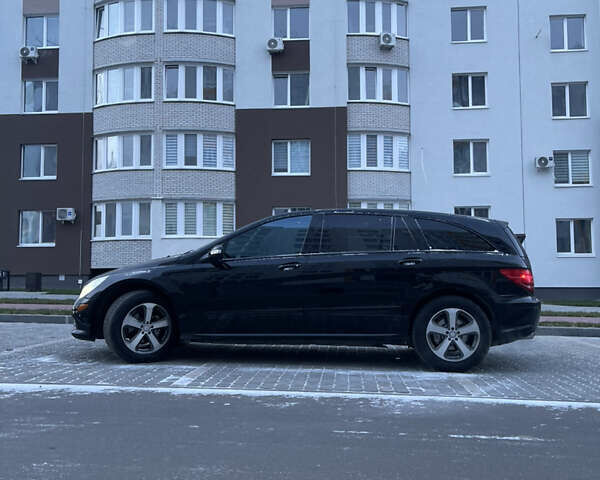 Черный Мерседес Р-Класс, объемом двигателя 3.5 л и пробегом 176 тыс. км за 6200 $, фото 7 на Automoto.ua