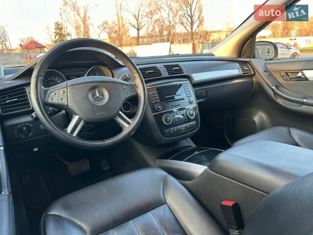 Черный Мерседес Р-Класс, объемом двигателя 3.5 л и пробегом 270 тыс. км за 6300 $, фото 21 на Automoto.ua