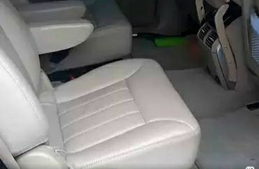 Чорний Мерседес Р-Клас, об'ємом двигуна 3.5 л та пробігом 200 тис. км за 11866 $, фото 6 на Automoto.ua