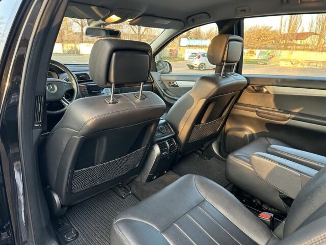 Чорний Мерседес Р-Клас, об'ємом двигуна 3.5 л та пробігом 270 тис. км за 6300 $, фото 10 на Automoto.ua