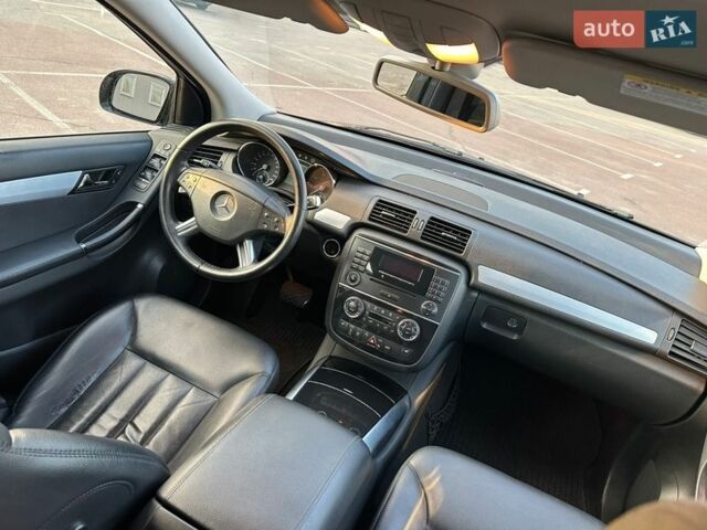 Чорний Мерседес Р-Клас, об'ємом двигуна 3.5 л та пробігом 270 тис. км за 6900 $, фото 41 на Automoto.ua