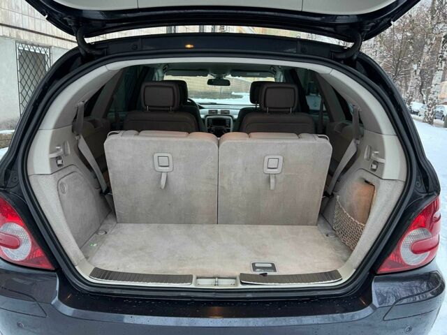 Черный Мерседес Р-Класс, объемом двигателя 3.2 л и пробегом 330 тыс. км за 6023 $, фото 5 на Automoto.ua