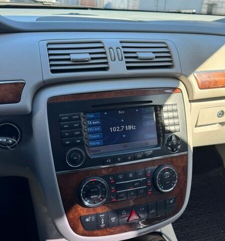 Черный Мерседес Р-Класс, объемом двигателя 3.5 л и пробегом 310 тыс. км за 10750 $, фото 16 на Automoto.ua