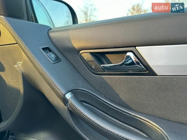 Чорний Мерседес Р-Клас, об'ємом двигуна 3.5 л та пробігом 270 тис. км за 6900 $, фото 37 на Automoto.ua