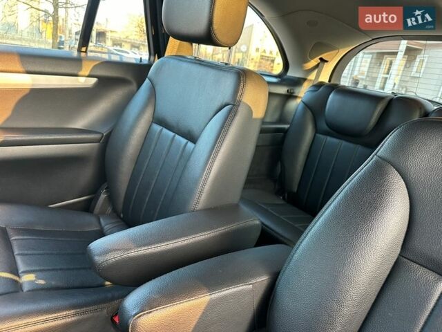 Чорний Мерседес Р-Клас, об'ємом двигуна 3.5 л та пробігом 270 тис. км за 6900 $, фото 25 на Automoto.ua