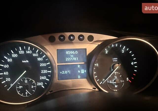 Черный Мерседес Р-Класс, объемом двигателя 3 л и пробегом 227 тыс. км за 9200 $, фото 14 на Automoto.ua