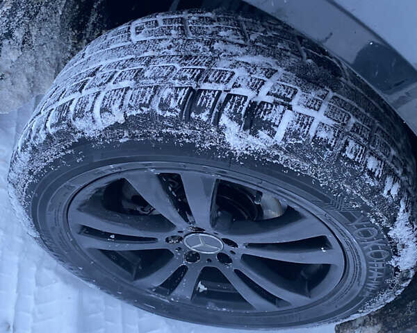 Черный Мерседес Р-Класс, объемом двигателя 3.5 л и пробегом 309 тыс. км за 5500 $, фото 4 на Automoto.ua