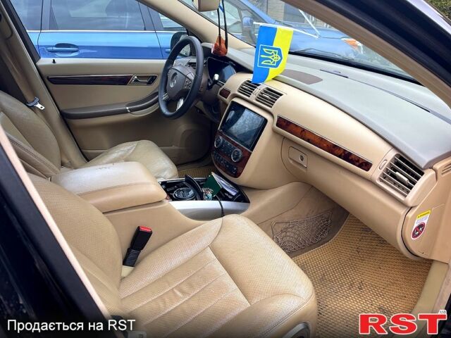 Черный Мерседес Р-Класс, объемом двигателя 3 л и пробегом 350 тыс. км за 10450 $, фото 3 на Automoto.ua