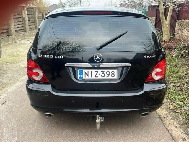 Черный Мерседес Р-Класс, объемом двигателя 3 л и пробегом 360 тыс. км за 4400 $, фото 2 на Automoto.ua