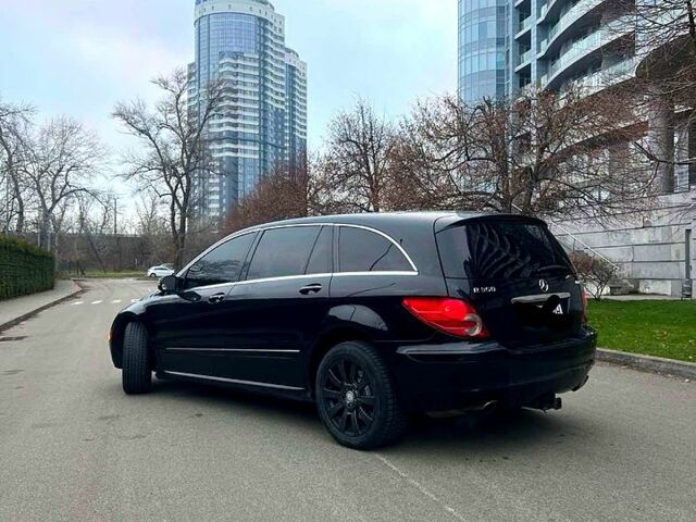 Черный Мерседес Р-Класс, объемом двигателя 3.5 л и пробегом 25000 тыс. км за 12000 $, фото 1 на Automoto.ua