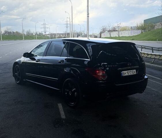 Чорний Мерседес Р-Клас, об'ємом двигуна 3 л та пробігом 330 тис. км за 8900 $, фото 7 на Automoto.ua