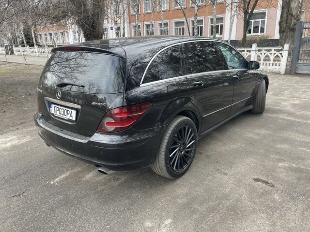 Черный Мерседес Р-Класс, объемом двигателя 3 л и пробегом 340 тыс. км за 10700 $, фото 2 на Automoto.ua