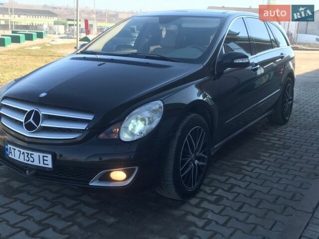 Черный Мерседес Р-Класс, объемом двигателя 3.5 л и пробегом 300 тыс. км за 8000 $, фото 5 на Automoto.ua