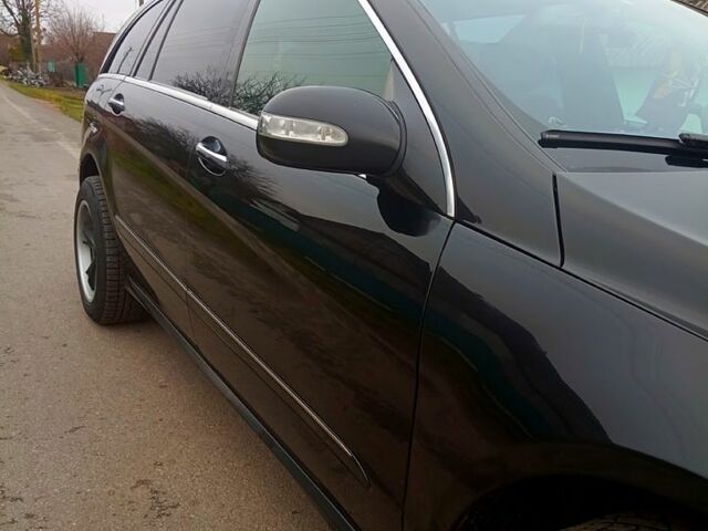 Черный Мерседес Р-Класс, объемом двигателя 3 л и пробегом 350 тыс. км за 8000 $, фото 4 на Automoto.ua