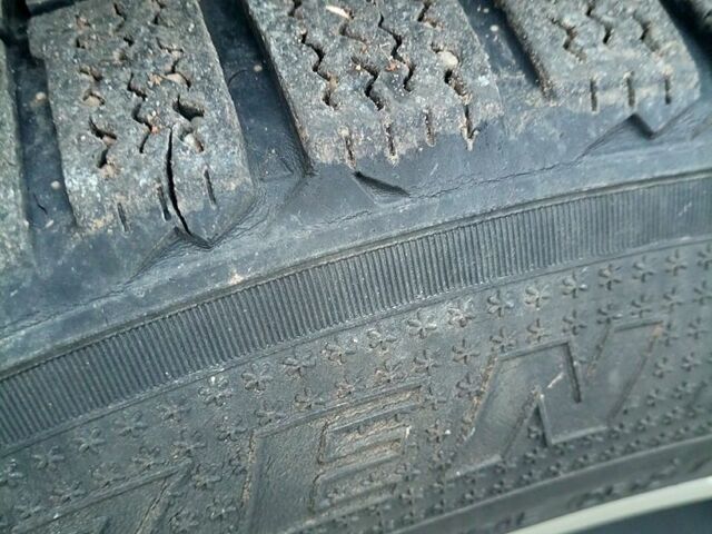 Черный Мерседес Р-Класс, объемом двигателя 3 л и пробегом 350 тыс. км за 8000 $, фото 11 на Automoto.ua