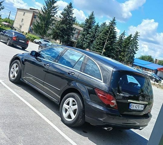 Чорний Мерседес Р-Клас, об'ємом двигуна 2.99 л та пробігом 283 тис. км за 4950 $, фото 3 на Automoto.ua