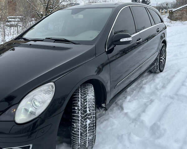 Черный Мерседес Р-Класс, объемом двигателя 3.5 л и пробегом 300 тыс. км за 7500 $, фото 3 на Automoto.ua