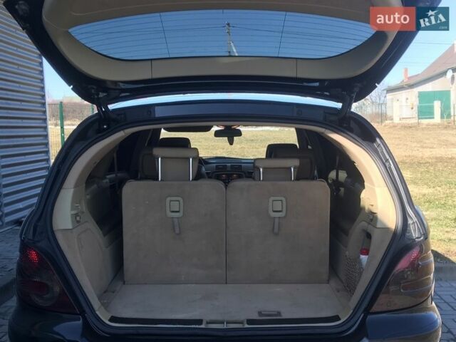 Черный Мерседес Р-Класс, объемом двигателя 3.5 л и пробегом 300 тыс. км за 8000 $, фото 10 на Automoto.ua