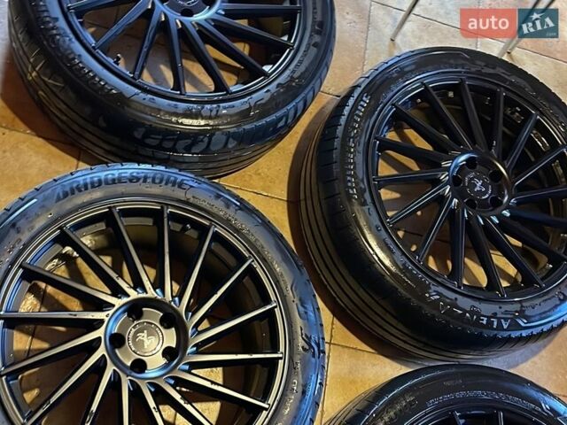 Чорний Мерседес Р-Клас, об'ємом двигуна 2.99 л та пробігом 345 тис. км за 10700 $, фото 10 на Automoto.ua