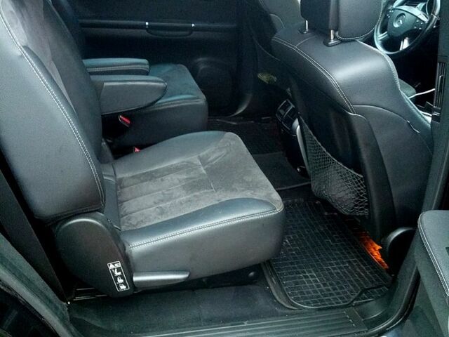 Чорний Мерседес Р-Клас, об'ємом двигуна 3 л та пробігом 350 тис. км за 8000 $, фото 9 на Automoto.ua