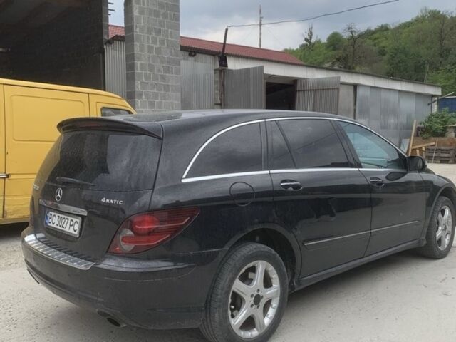 Чорний Мерседес Р-Клас, об'ємом двигуна 3 л та пробігом 278 тис. км за 7500 $, фото 1 на Automoto.ua