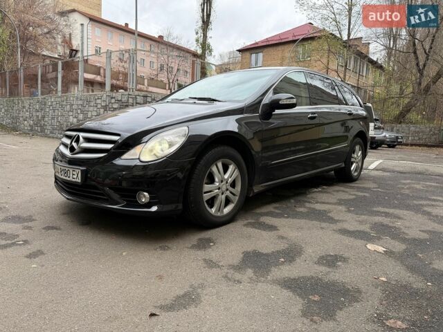 Чорний Мерседес Р-Клас, об'ємом двигуна 3 л та пробігом 283 тис. км за 9999 $, фото 1 на Automoto.ua