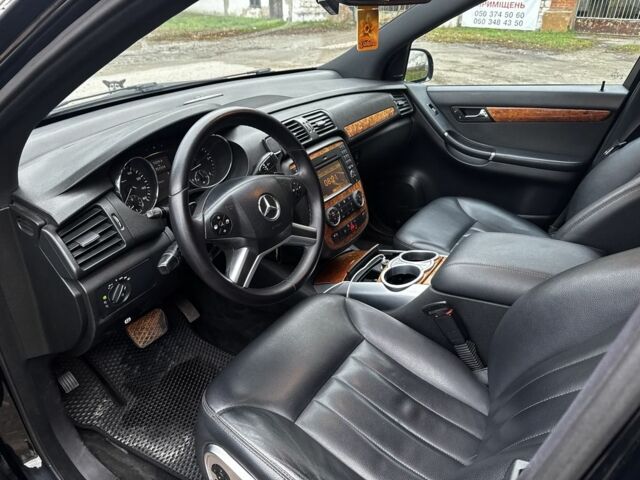 Чорний Мерседес Р-Клас, об'ємом двигуна 3 л та пробігом 343 тис. км за 9500 $, фото 11 на Automoto.ua