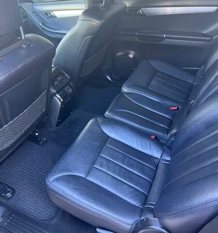 Черный Мерседес Р-Класс, объемом двигателя 3 л и пробегом 358 тыс. км за 10900 $, фото 17 на Automoto.ua