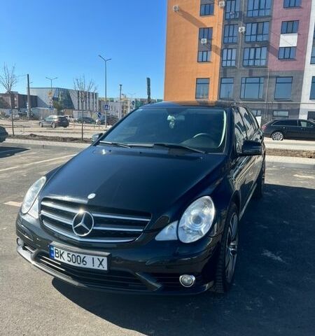 Черный Мерседес Р-Класс, объемом двигателя 3 л и пробегом 358 тыс. км за 10900 $, фото 10 на Automoto.ua