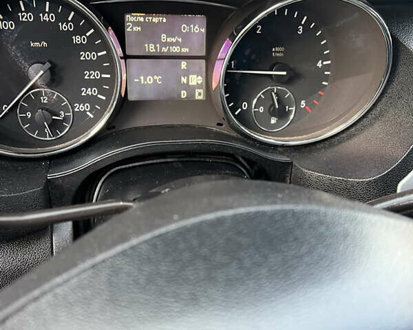 Черный Мерседес Р-Класс, объемом двигателя 3 л и пробегом 357 тыс. км за 11199 $, фото 42 на Automoto.ua