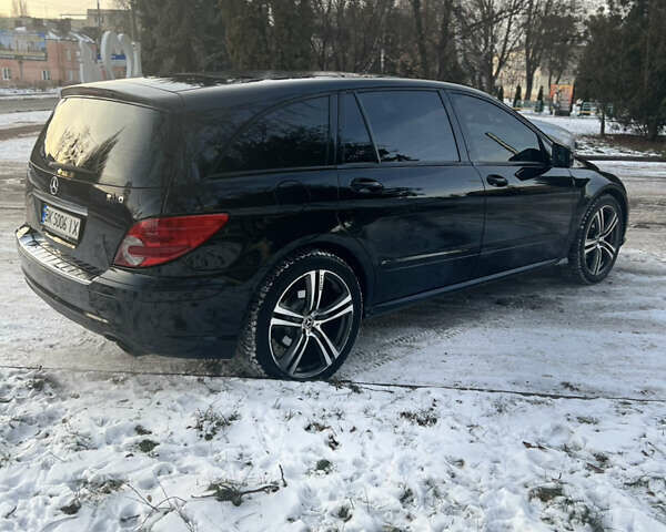 Черный Мерседес Р-Класс, объемом двигателя 3 л и пробегом 357 тыс. км за 11199 $, фото 16 на Automoto.ua