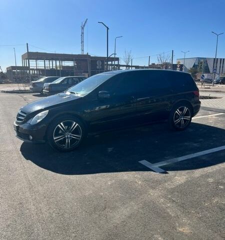 Черный Мерседес Р-Класс, объемом двигателя 3 л и пробегом 358 тыс. км за 10900 $, фото 8 на Automoto.ua