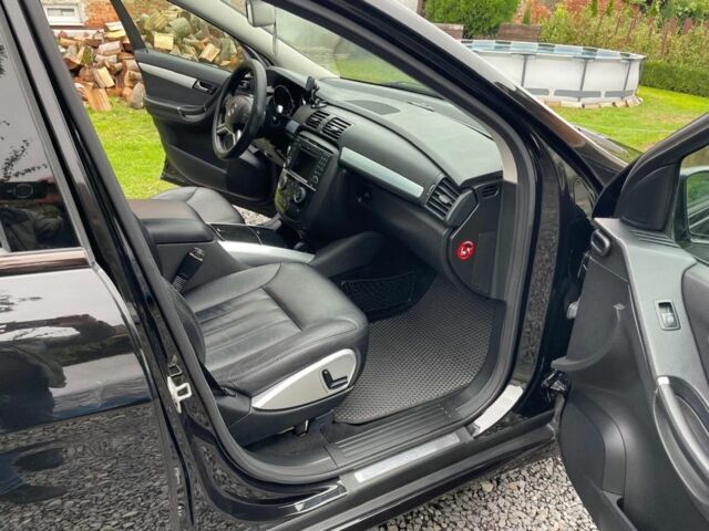 Черный Мерседес Р-Класс, объемом двигателя 3 л и пробегом 330 тыс. км за 12228 $, фото 1 на Automoto.ua