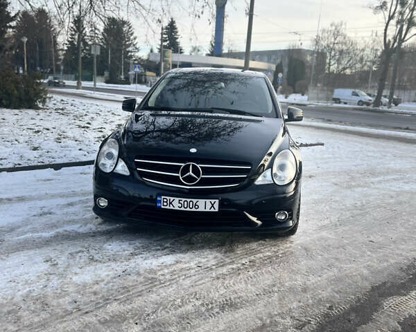 Черный Мерседес Р-Класс, объемом двигателя 3 л и пробегом 357 тыс. км за 11199 $, фото 12 на Automoto.ua